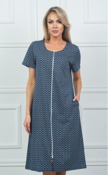 Халат "Цветочки мелкие розовые и голубые на темно-синем"